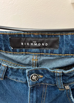 Richmond jeans 👖 , marca: John Richmond, estado: Novo sem etiquetas, tamanho: M, €50.00, €53.20 inclui Proteção do Comprador