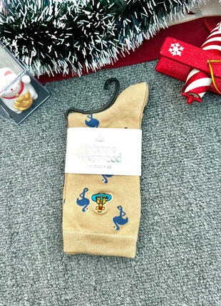 Chaussettes Vivienne Westwood – Beige motifs autruches bleues – Made in Japan, marque: Vivienne Westwood, état: Très bon état, taille: Taille unique, 12,00 €, 13,30 € Protection acheteurs (Pro) incluse