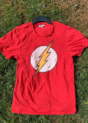 T-shirt The Flash, marque: DC Comics, état: Satisfaisant, taille: S, 2,00 €, 2,80 € Protection acheteurs incluse