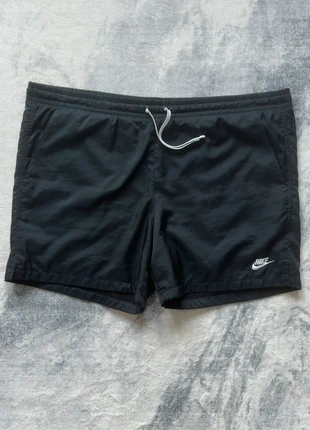 short nike vintage noir logo brodé taille xl filet intérieur logo usé, marque: Nike, état: Très bon état, taille: XL, 23,00 €, 24,85 € Protection acheteurs (Pro) incluse