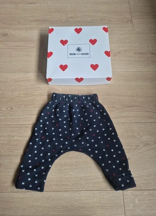 Pantalon Petit Bateau 6 mois, marque: Petit Bateau, état: Très bon état, taille: 6-9 mois / 68 cm, 3,50 €, 4,38 € Protection acheteurs incluse