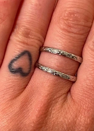 Bague double rangs ajustable argenté acier inoxydable, marca: Tendance, estado: Muy bueno, tamaño: Ajustable, 8,00 €, 9,10 € Protección al comprador Pro incluida
