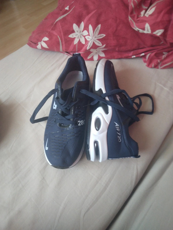 Chaussure aif 720 nike