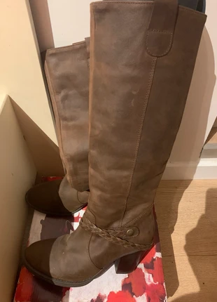 Bottes hautes brunes hiver femme taille 35, estado: Muito bom, tamanho: 35, €20.00, €21.70 inclui Proteção do Comprador