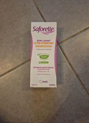 Saforelle soin lavant ultra hydratant neuf, brand: saforelle, condition: New with tags, €3.50, €4.38 includes Buyer Protection