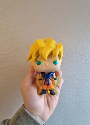 Super Saiyan Goku funko pop, brand: Funko, condition: Good, size: One size, £12.00, £13.26 includes Buyer Protection