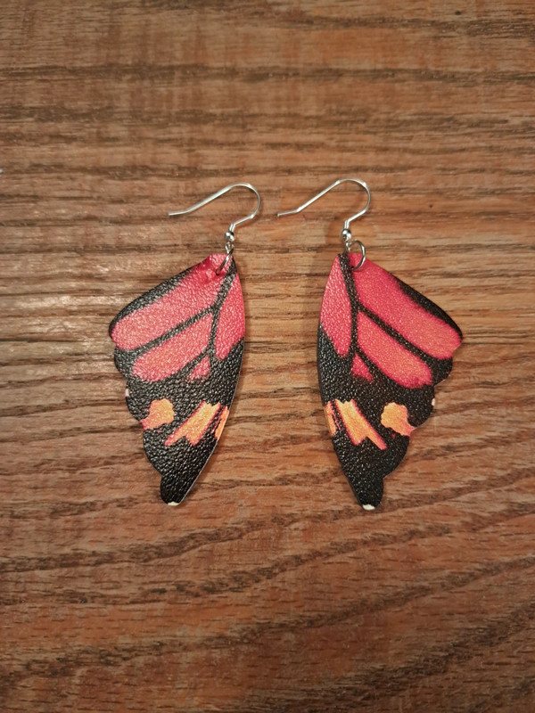 Black and orange butterfly earrings new in package 1