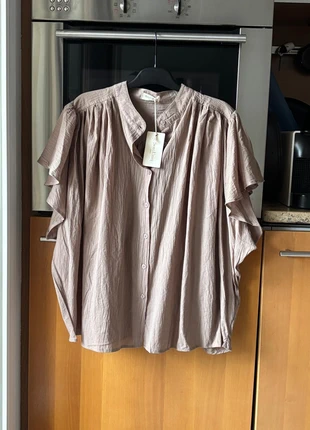 Sens Unique blouse manches courtes oversize Taupe TU, marque: Sens Uniq, état: Neuf avec étiquette, taille: Taille unique, 39,00 €, 41,65 € Protection acheteurs incluse