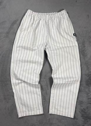 Pantalon Stussy large rayé vintage blanc et noir - Taille L, marque: Stüssy, état: Très bon état, taille: L, 70,00 €, 74,20 € Protection acheteurs (Pro) incluse