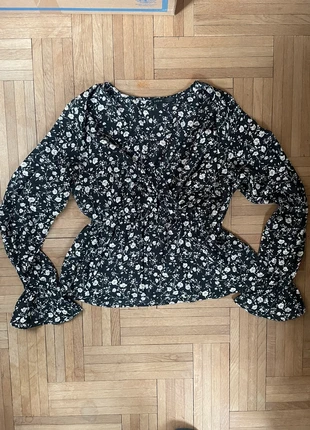 Blouse manches longues fleuries Shein, merk: Shein, staat: Heel goed, maat: M / 38 / 10, € 3,00, € 3,85 inclusief Kopersbescherming