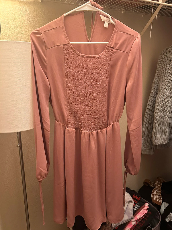 Long Sleeve Dress. Lauren Conrad 2