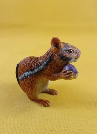 Figurine Animaux Chipmink 4,5 cm , état: Bon état, taille: Taille unique, 3,99 €, 4,89 € Protection acheteurs (Pro) incluse