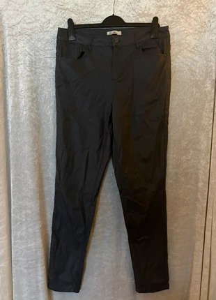 Miss Etam faux leren broek maat 48, merk: Miss Etam, staat: Heel goed, maat: 4XL / 48 / 20, € 12,50, € 13,83 inclusief Kopersbescherming