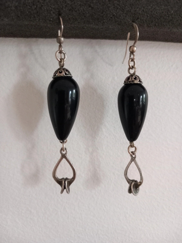 Boucles d'oreilles pendantes ethniques pierre noire