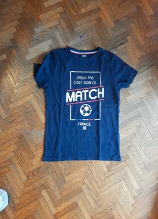 Ts 10 ans, brand: Kiabi, condition: Very good, size: 10 years / 140 cm, €2.00, €2.80 includes Buyer Protection