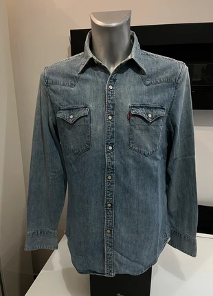 Camicia Levi’s uomo in denim M, marque: Levi's, état: Bon état, taille: M, 13,00 €, 14,35 € Protection acheteurs incluse