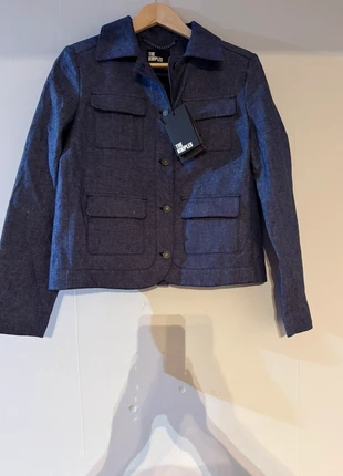 Veste courte femme The Kooples – style saharienne bleu marine, neuve taille 38, marke: The Kooples, zustand: Neu, mit Etikett, größe: M / 38 / 10, 70,00 €, 74,20 € inklusive Vinted-Käuferschutz