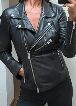 Giubbotto nero donna biker style vera pelle vintage y2k, marque: ZEN, état: Très bon état, taille: S / 36 / 8, 36,00 €, 38,50 € Protection acheteurs incluse