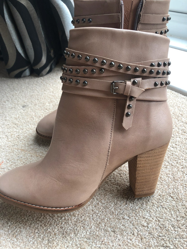 Mint velvet clearance boots sale