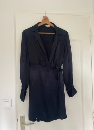 Robe portefeuille, marke: Mango, zustand: Neu, größe: S / 36 / 8, 8,00 €, 9,10 € inklusive Vinted-Käuferschutz