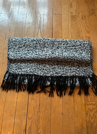 Écharpe Minelli, marque: Minelli, état: Très bon état, 9,00 €, 10,15 € Protection acheteurs incluse