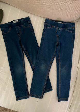 Lot de 2 legging Kiabi, marque: Kiabi, état: Très bon état, taille: 4 ans / 104 cm, 3,00 €, 3,85 € Protection acheteurs incluse