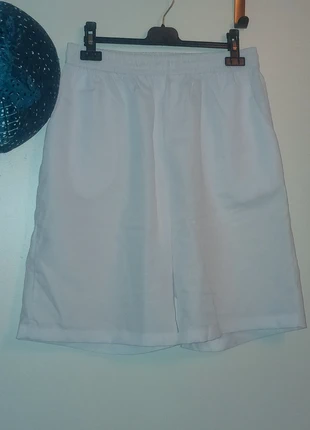 Short blanc, condition: New without tags, size: XL / 42 / 14, €4.00, €4.90 includes Buyer Protection