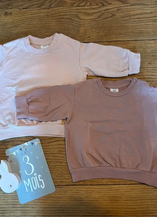 Lot de 2 pull bébé fille 3 mois H&M, brand: H&M, condizioni: Ottime, taglia: 3-6 mesi / 62 cm, €3.00, €3.85 include la Protezione acquisti