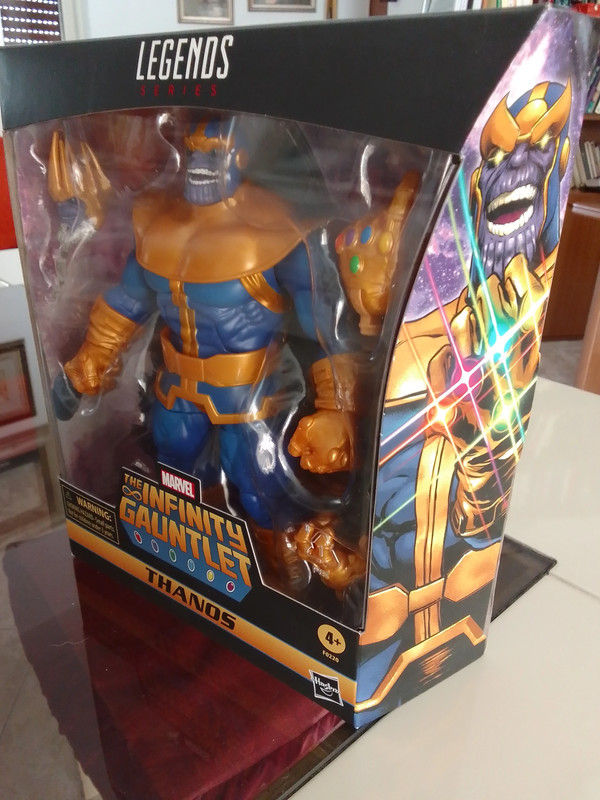 Action figure Thanos Hasbro ex Marvel The Infinity Gauntlet 2