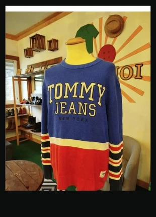 Pull épais Tommy Jeans bleu et rouge – Taille M – réf 19, marque: Tommy Jeans, état: Très bon état, taille: M / 38 / 10, 30,00 €, 32,20 € Protection acheteurs (Pro) incluse