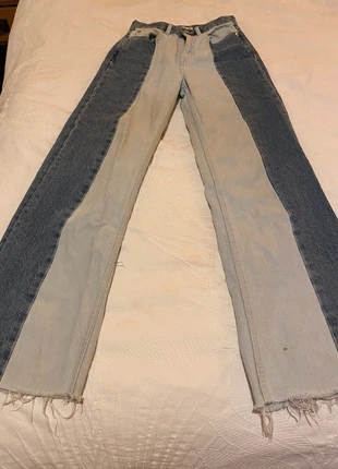 Two tone jeans, brand: Stradivarius, condition: Very good, size: XS, £5.00, £5.95 includes Buyer Protection
