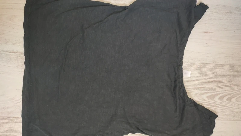 T-shirt Indochine arc en ciel - photo numéro 2