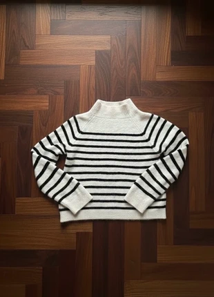 Pull à rayures noir et blanc Zara taille XS, marque: Zara, état: Très bon état, taille: XS / 34 / 6, 12,00 €, 13,30 € Protection acheteurs incluse