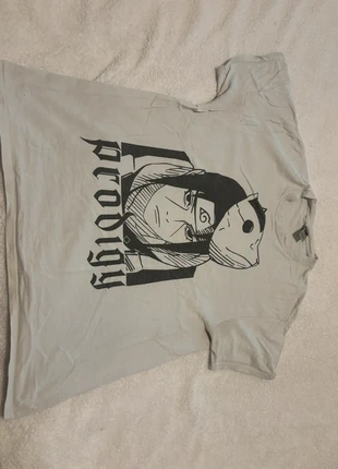 White Itachi (Prodigy) T-Shirt, staat: Heel goed, maat: XL, € 7,00, € 8,05 inclusief Kopersbescherming