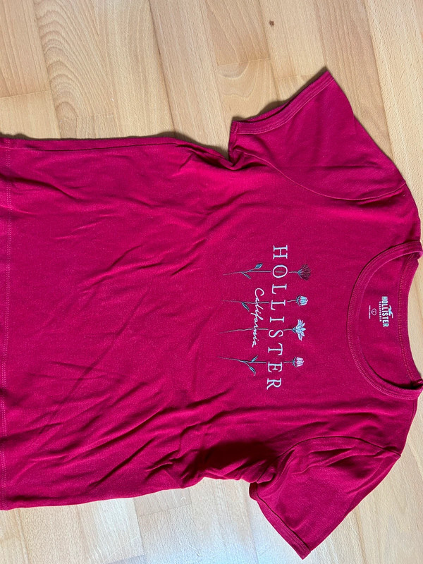 Teeshirt rouge Hollister 1