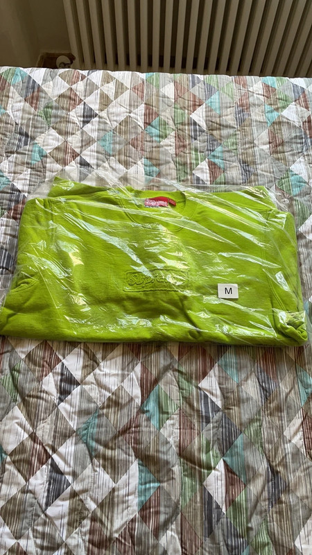 Supreme Cutout Logo Crewneck Lime - Vinted