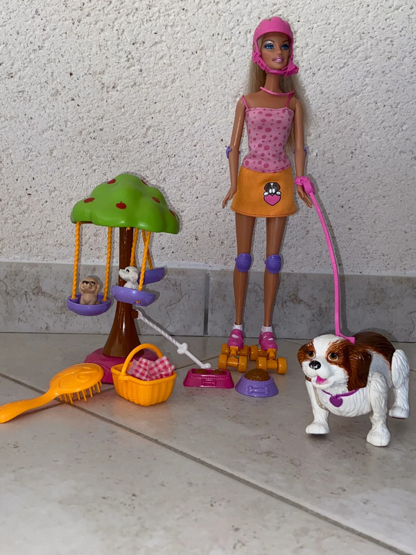 Barbie trottinette (2016) avec panier à chiot - Vinted