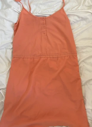 Petite robe effet crêpe abricot, marque: La Halle, état: Très bon état, taille: S / 36 / 8, 2,50 €, 3,33 € Protection acheteurs incluse