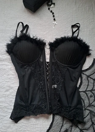 Corsé vintage gótico con plumas y encaje, merk: Vintage Dressing, staat: Nieuw zonder prijskaartje, € 16,00, € 17,50 inclusief Kopersbescherming