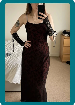 Robe longue noire bordeaux gothique taille s femme, marque: gotila, état: Très bon état, taille: S / 36 / 8, 39,00 €, 41,65 € Protection acheteurs incluse