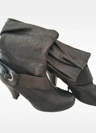 stivaletti vera pelle tacco 8 cm, marca: Vera Pelle, estado: Muito bom, tamanho: 35, €6.00, €7.00 inclui Proteção do Comprador