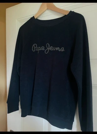 Pepe Jeans London Navy Sweatshirt Logo – Size M, brand: Pepe Jeans, condizioni: Ottime, taglia: M / IT 42 / EU 38, €15.00, €16.45 include la Protezione acquisti