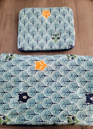 New pillow and blanket, staat: Nieuw zonder prijskaartje, € 6,00, € 7,00 inclusief Kopersbescherming