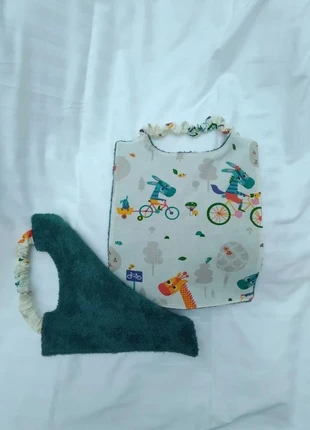 Serviette bavoir zèbre en vélo, merk: TISSU, staat: Nieuw met prijskaartje, € 33,00, € 35,35 inclusief Kopersbescherming
