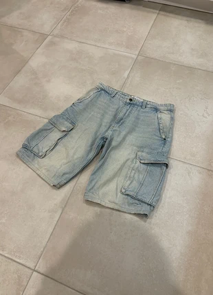 Short Cargo Y2k Pull & Bear, marca: Pull & Bear, estado: Nuevo sin etiquetas, tamaño: W32 | ES 42, 4,00 €, 4,90 € Protección al comprador incluida