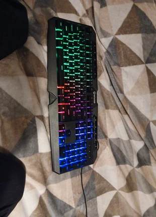 Clavier et souris, brand: Battletron, condition: Very good, €15.00, €16.45 includes Buyer Protection