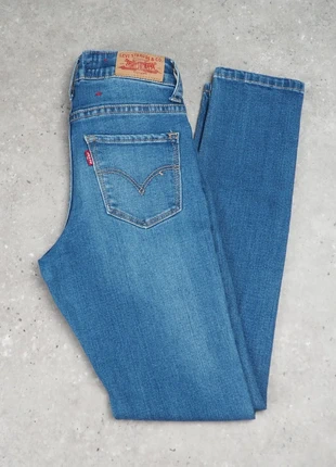 Jeans enfant Levis 721 high rise skinny bleu logo brodé - taille 10 ans, brand: Levi's, condition: Very good, size: 10 years / 140 cm, €14.00, €15.40 includes Buyer Protection Pro