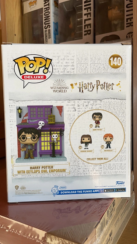 Funko Pop! Harry Potter with Eeylops Owl Emporium #140 Mint