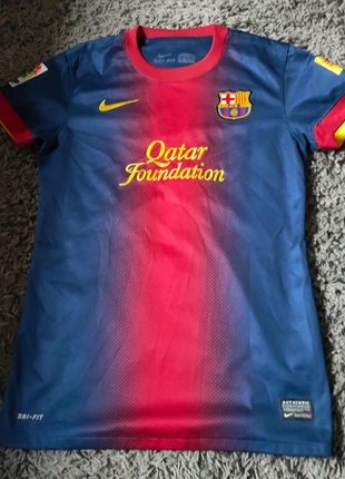 Authentic Nike FC Barcelona Fabregas #4 Home Jersey (2009/10 Season) - XS, brand: Nike, condition: Very good, size: XS, €55.00, €58.45 includes Buyer Protection