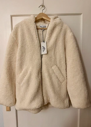 Teddy-Jacke, hellbeige, 36, neu, marque: NA-KD, état: Neuf avec étiquette, taille: S / 36 / 8, 40,00 €, 42,70 € Protection acheteurs incluse